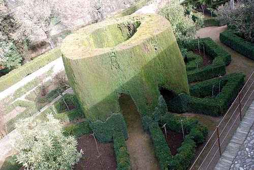 alhambra & generalife by leonardo bonanni